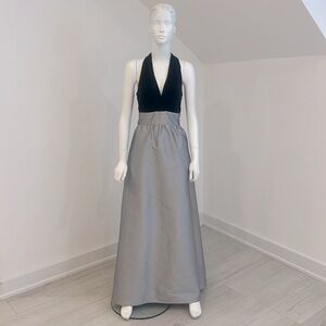 NWT SAMPLE SALE Dessy 4501 size 8 Black/Fr Grey(Silver) Peau de Soie Pristine